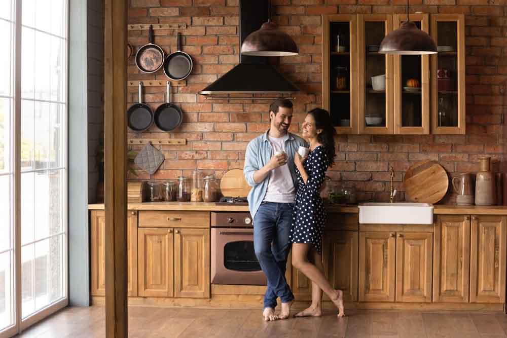RENTERS RENTERS SPRING